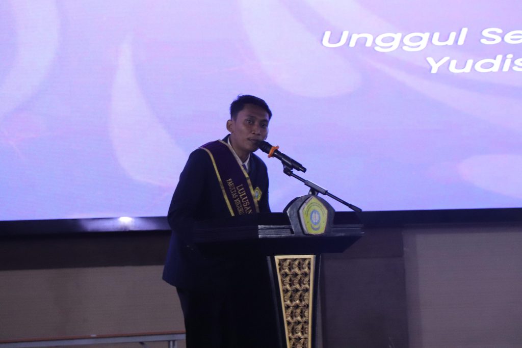 achmad-1024x683.jpg